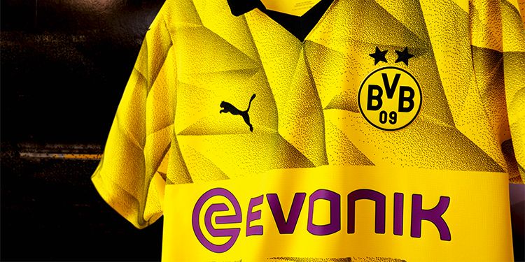 Puma Borussia Dortmund Gktan Grpz Home Jersey w/ Champions League Patches 23/24 (Cyber Yellow/Puma Black) Size L