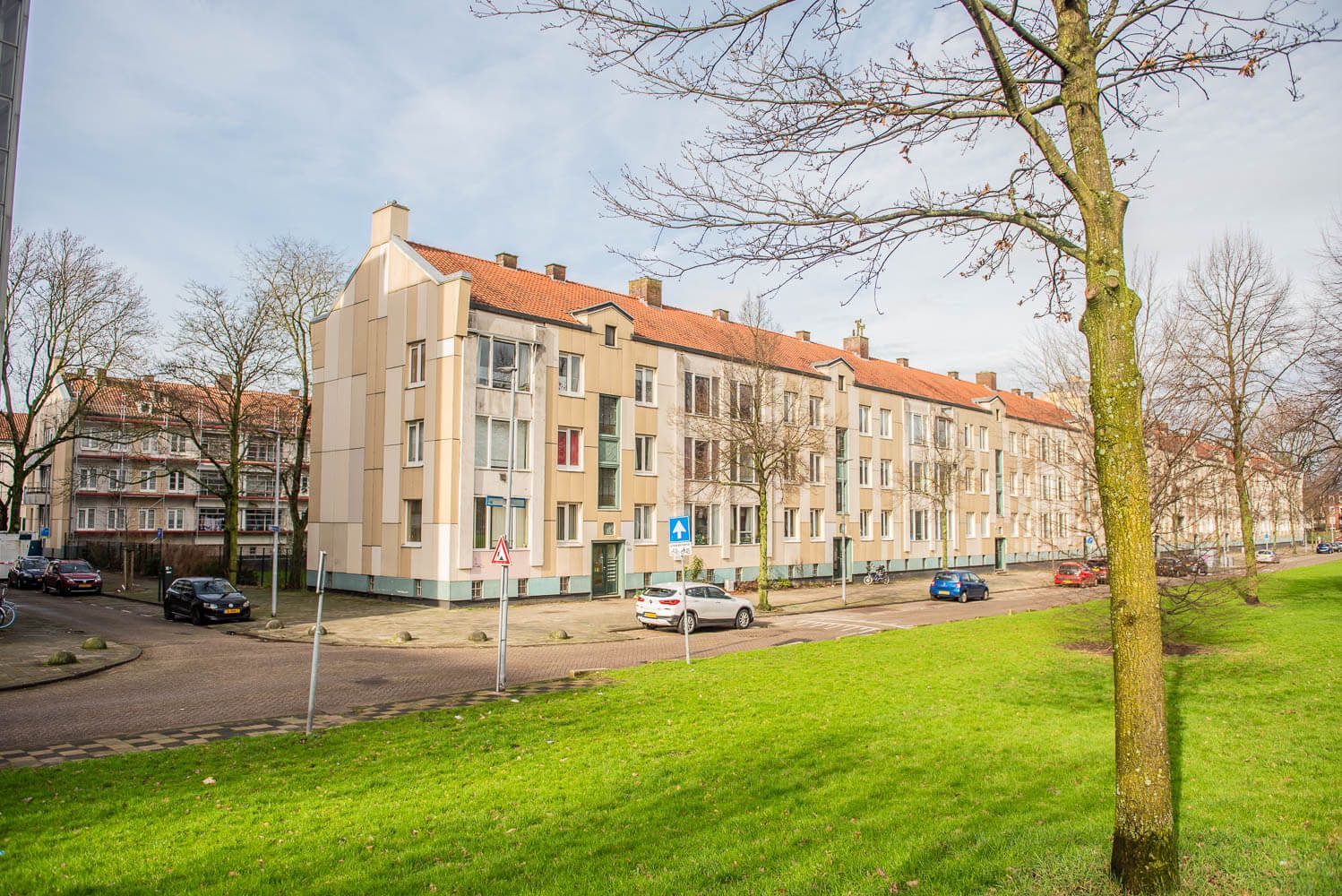 Woonblokken aan de Speelmanstraat in Rotterdam