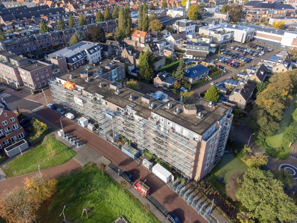 Luchtfoto van het wooncomplex aan de Zoutstoep in Sliedrecht
