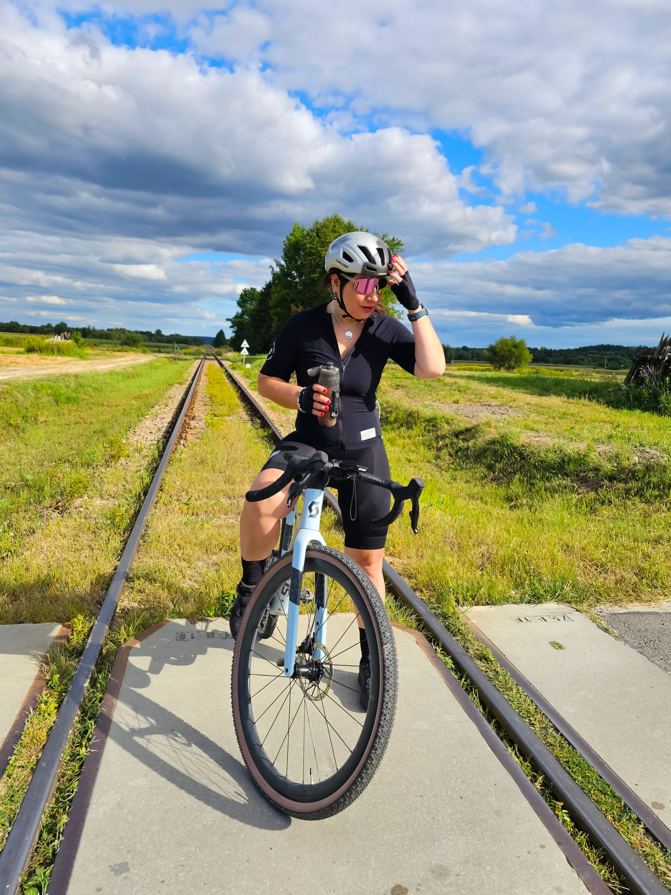 Roztocze by Bike: Zwierzyniec, Szczebrzeszyn, Zamość