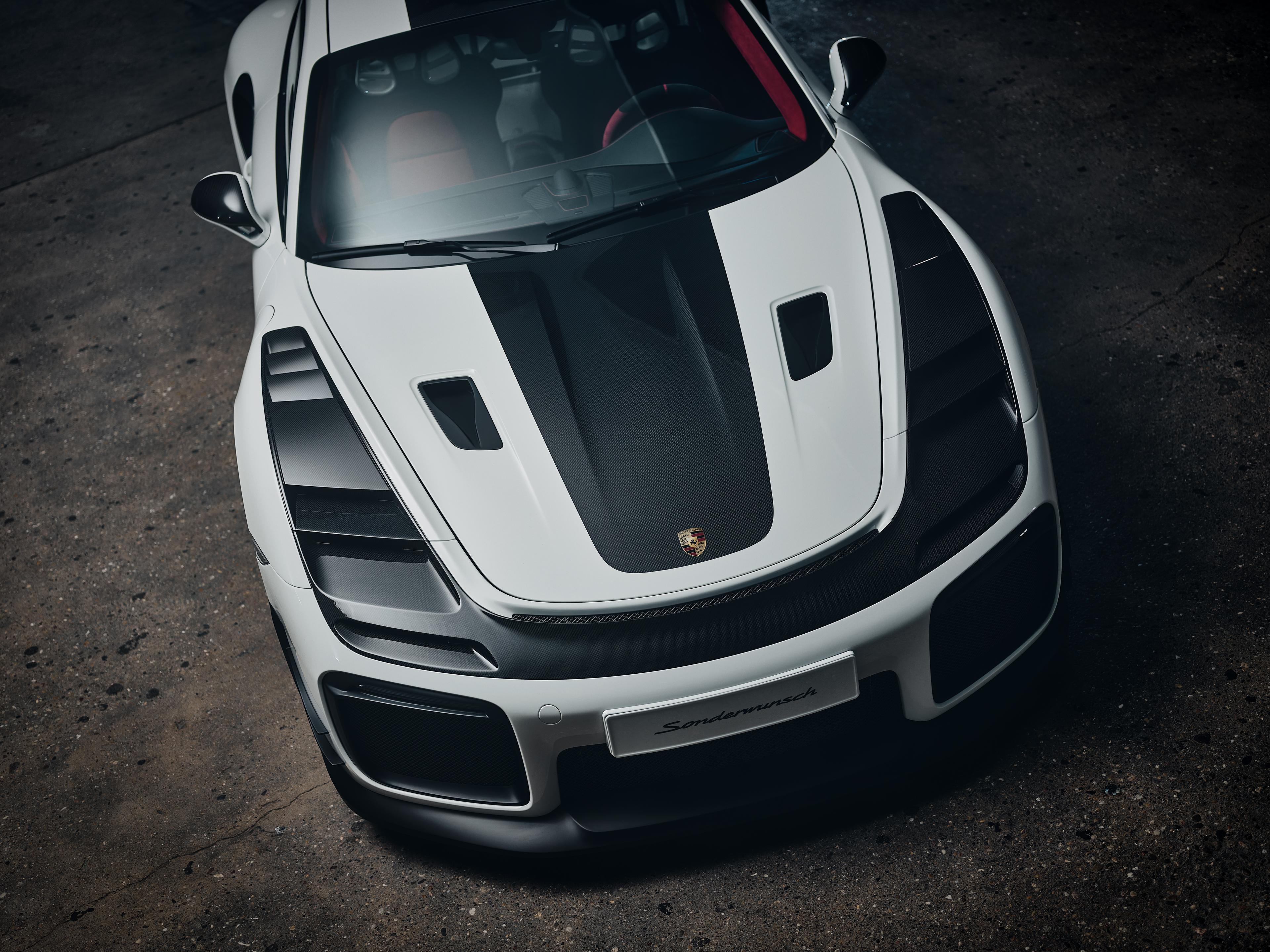 The Flachbau RS is a one-off car created by Sonderwunsch