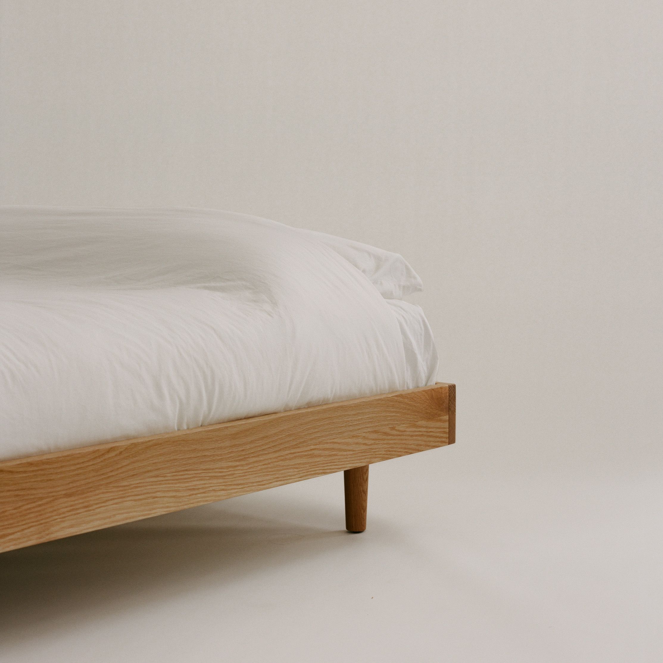 Mysa Bed (2020) Akron Street