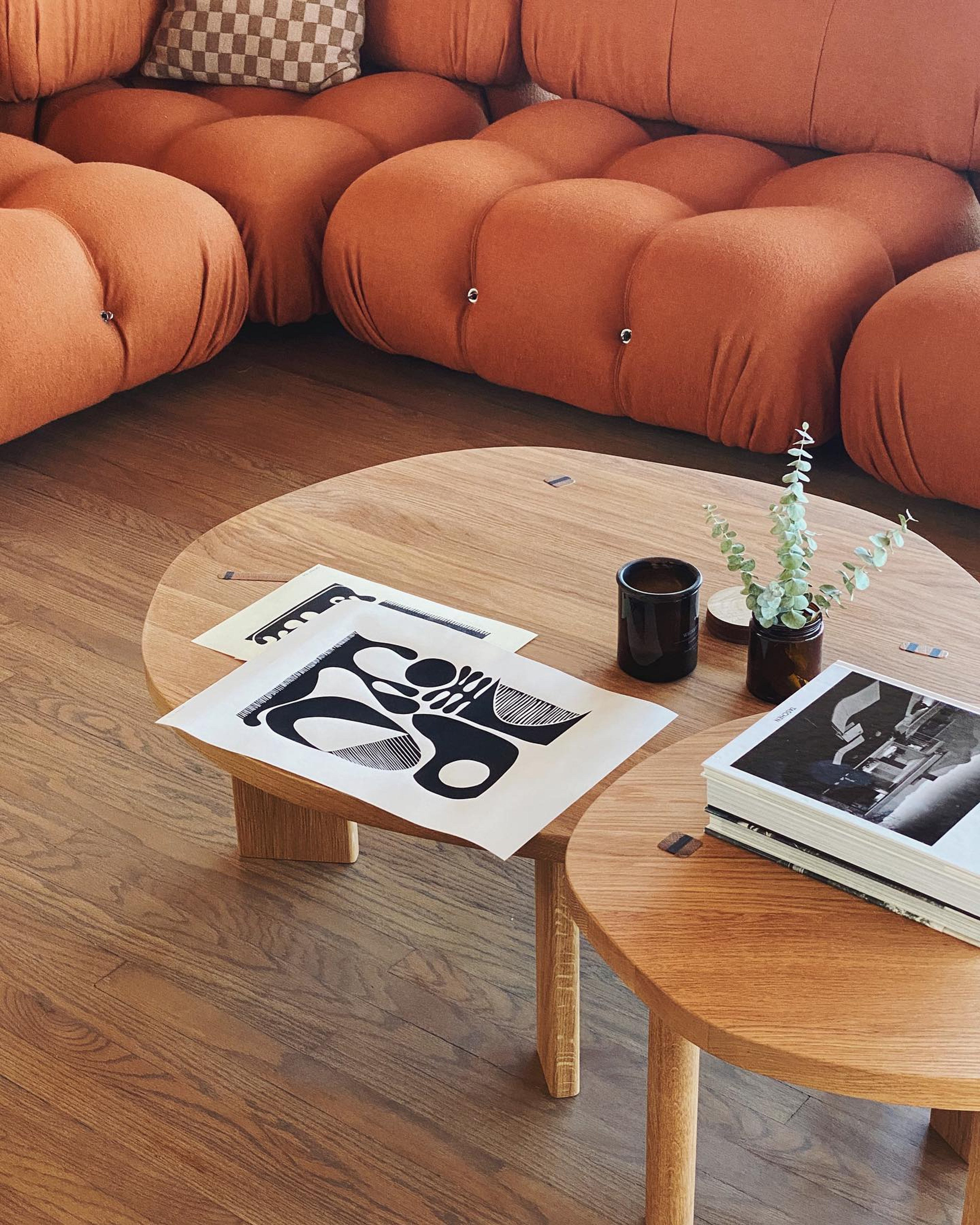 Akron Street furniture at home, photo by @haus.in.la