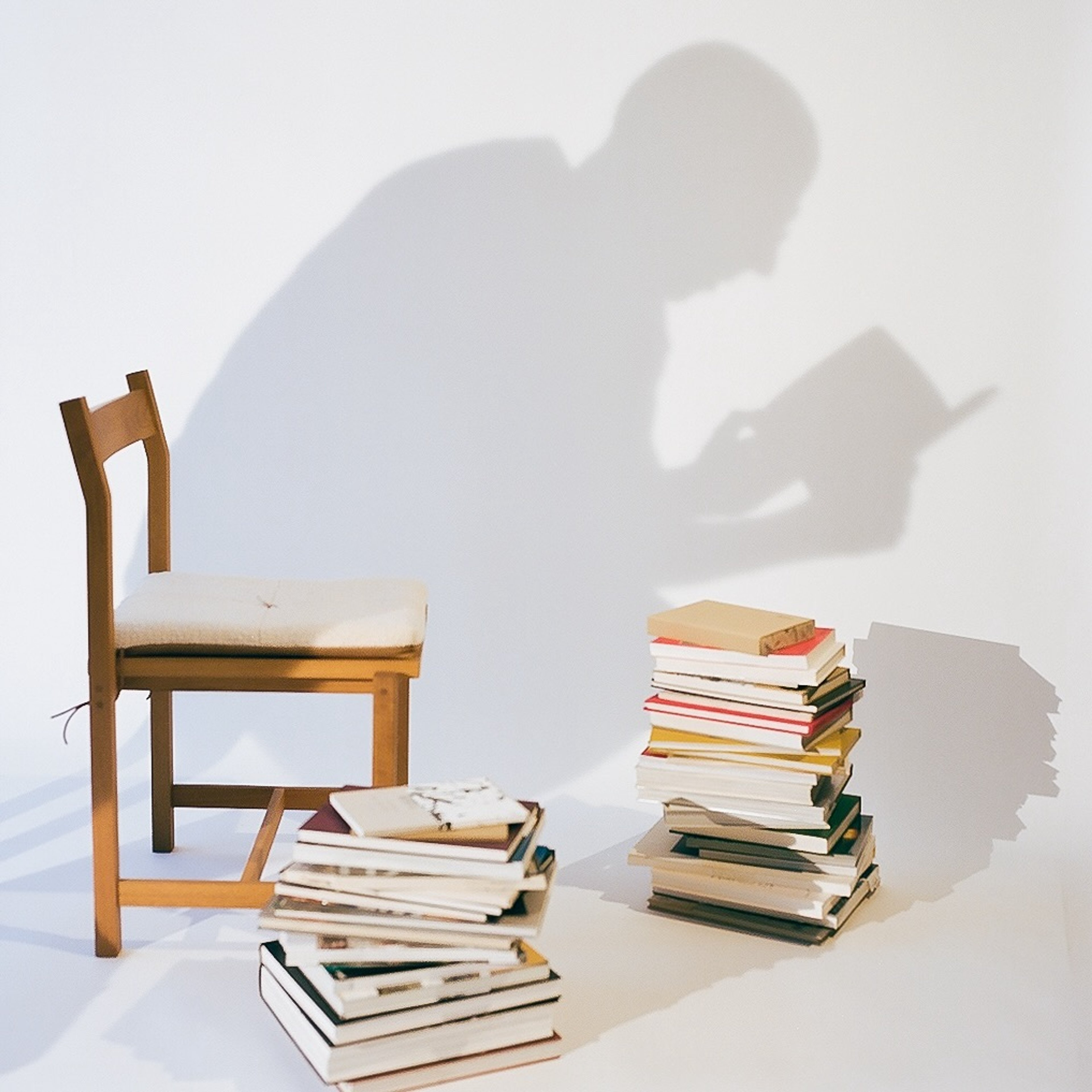 Akron Street furniture at home, photo by @ransomltd