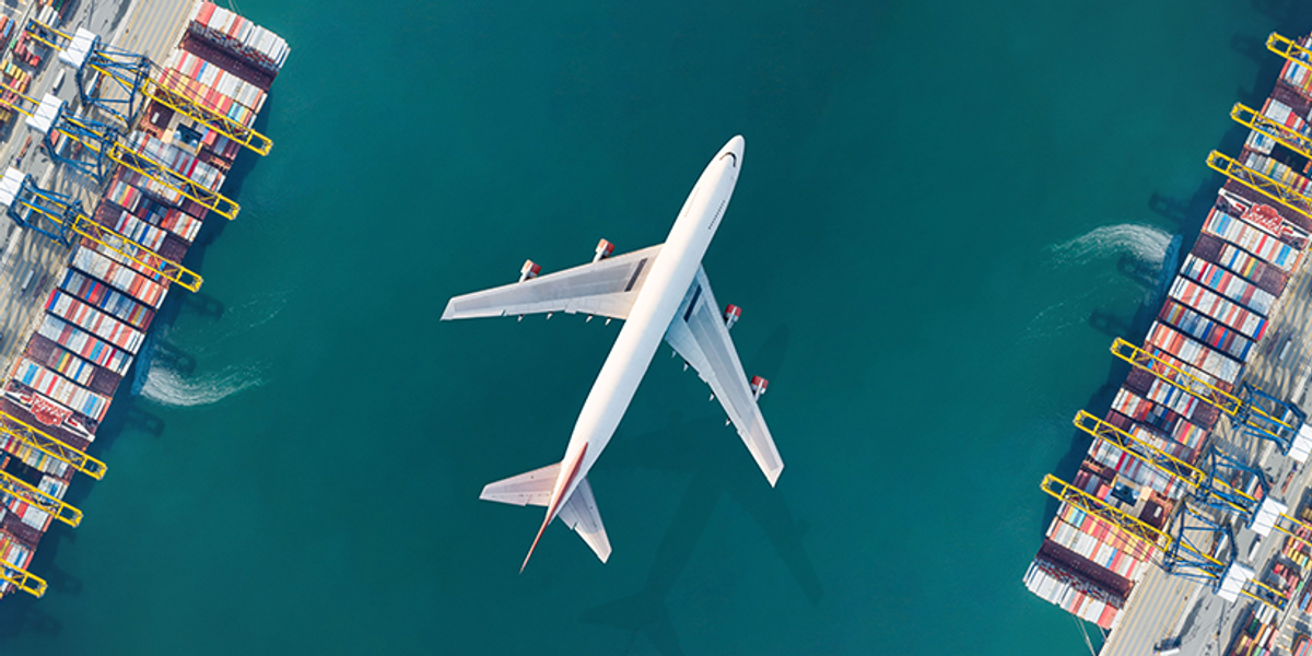 Avión