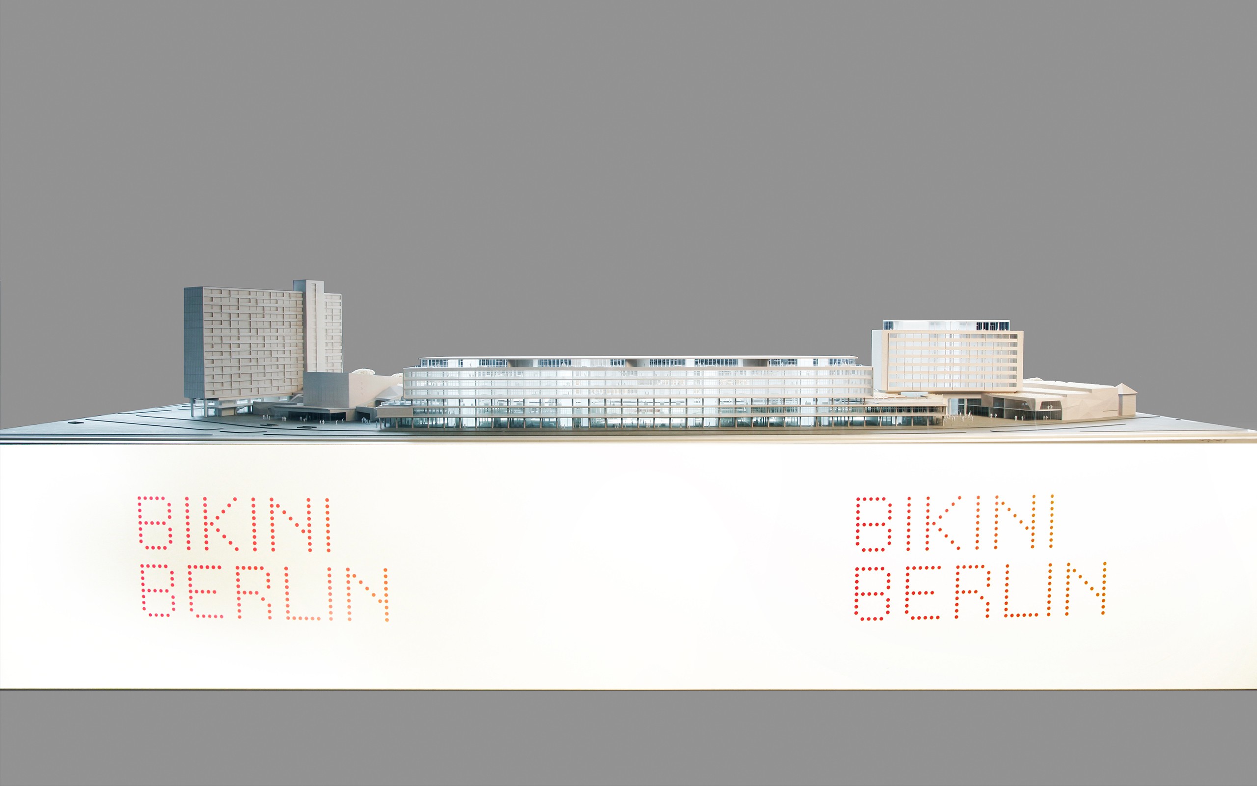 Bikini Berlin Case 4
