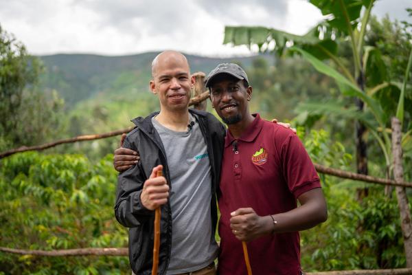 Chris from Warawul with Gitesi Coffee's Managing Director Aime Dusabe Gahizi
