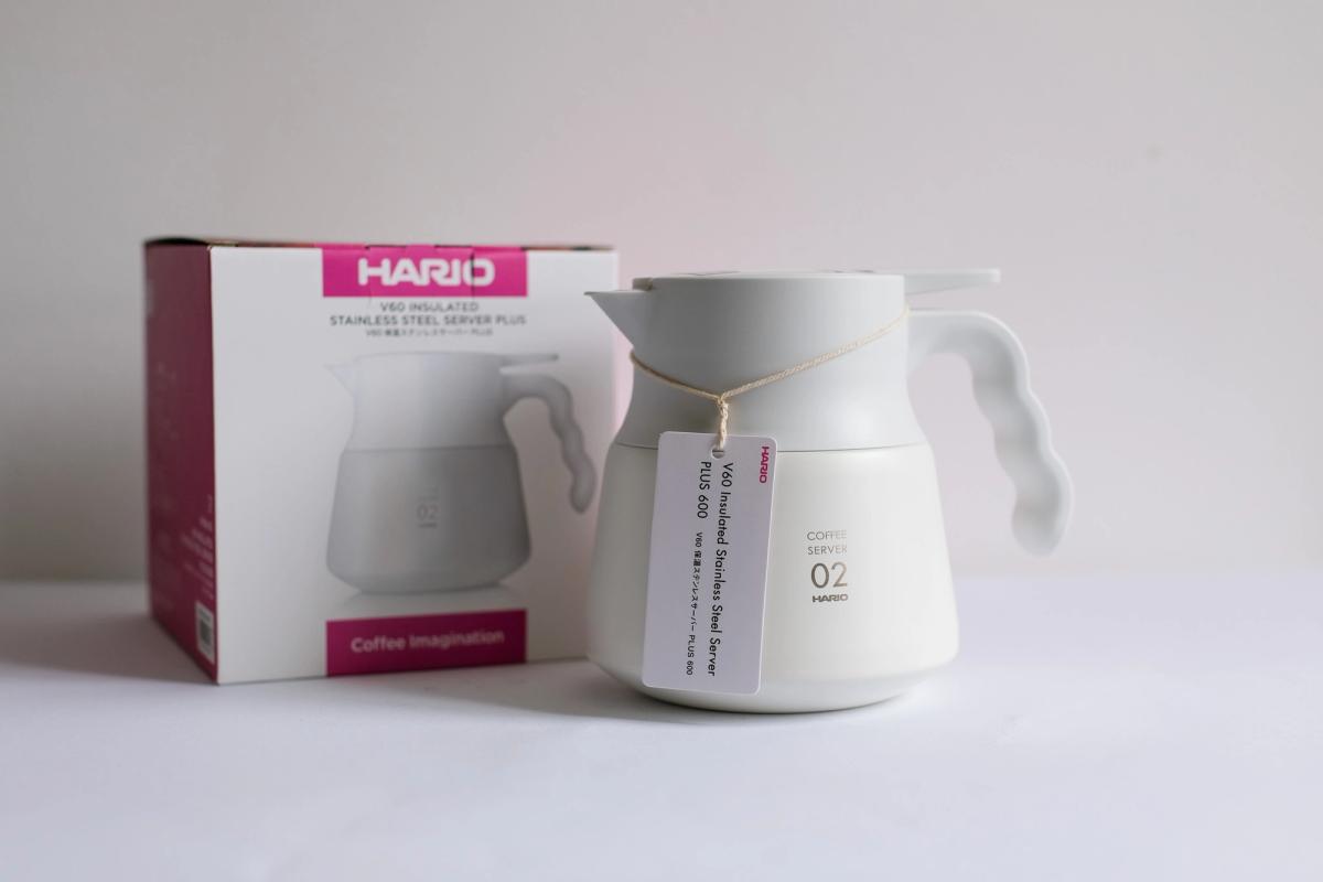 Hario V60 Insulated Stainless Steel Server Plus 600 ml Weiß