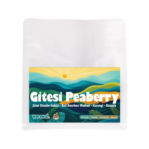 Eine Packung Gitesi Peaberry Kaffee