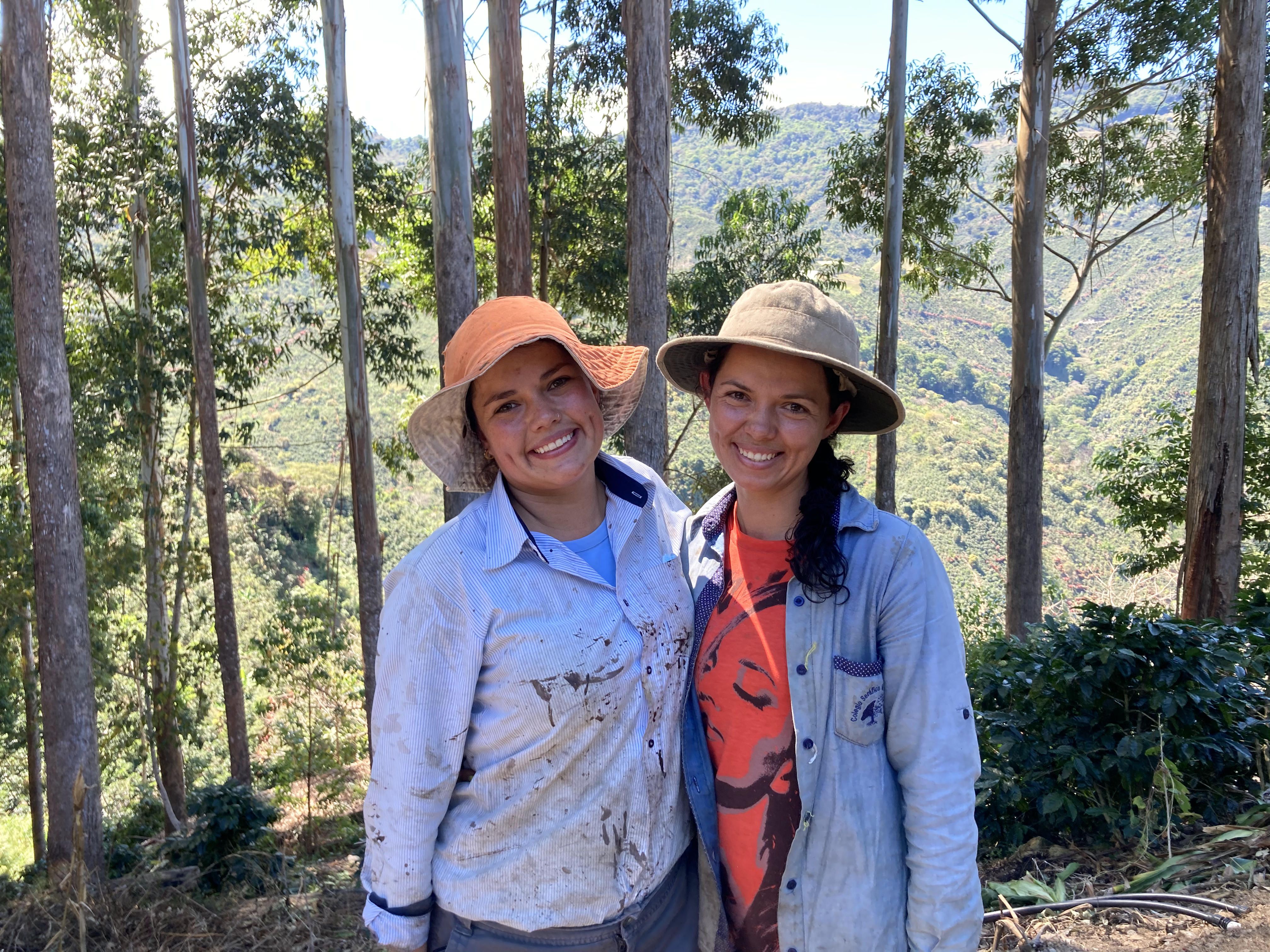 Arleen Jimenez & Maria Jimenez von Beneficio La Angostura in Costa Rica