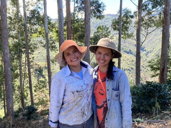 Arleen Jimenez & Maria Jimenez von Beneficio La Angostura in Costa Rica