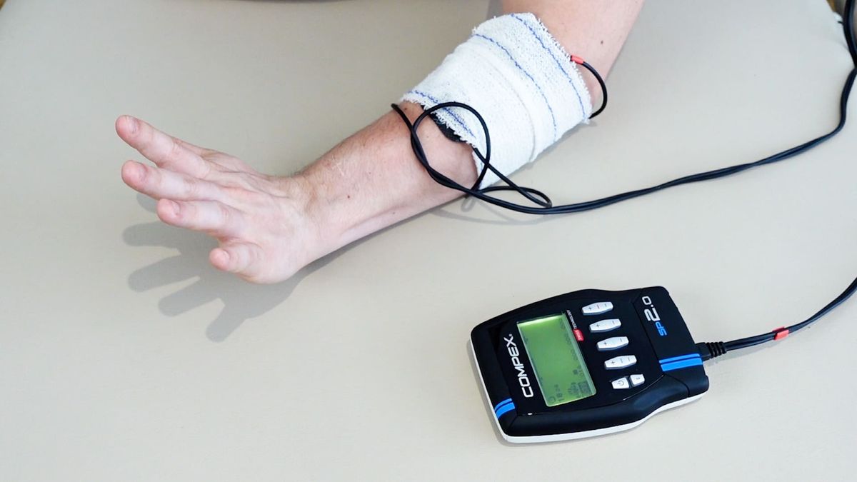 Renforcement extenseurs doigts & poignets avec électro-stimulation