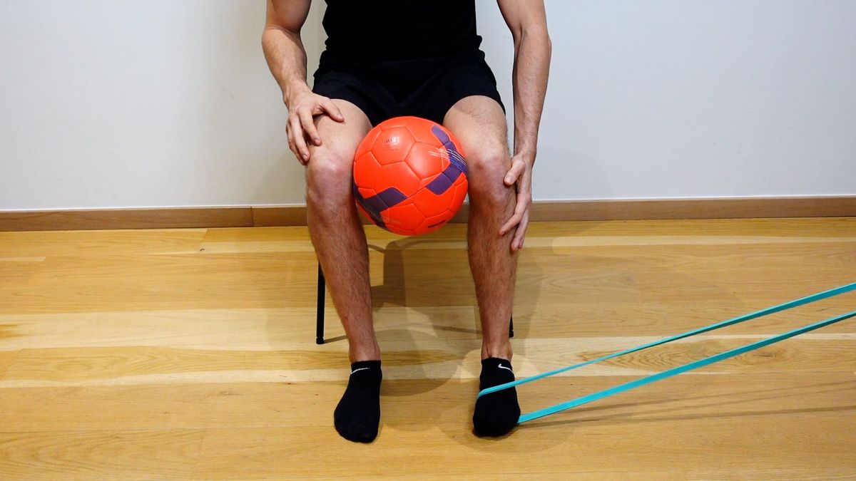 Renforcement ADD cheville avec ballon entre les genoux