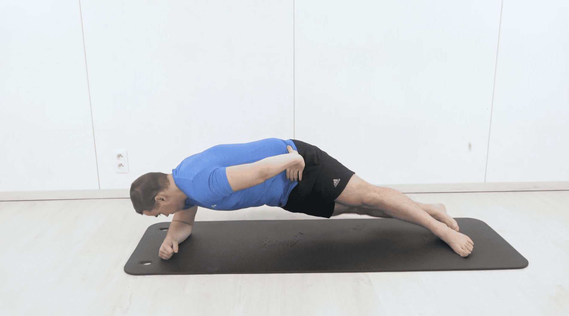 Gainage latéral avec rotations dynamique, vue 1
