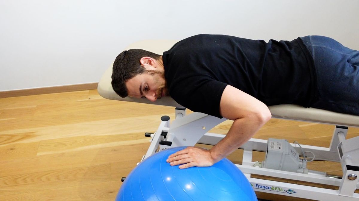 Circumduction Mobilization With Swiss Ball