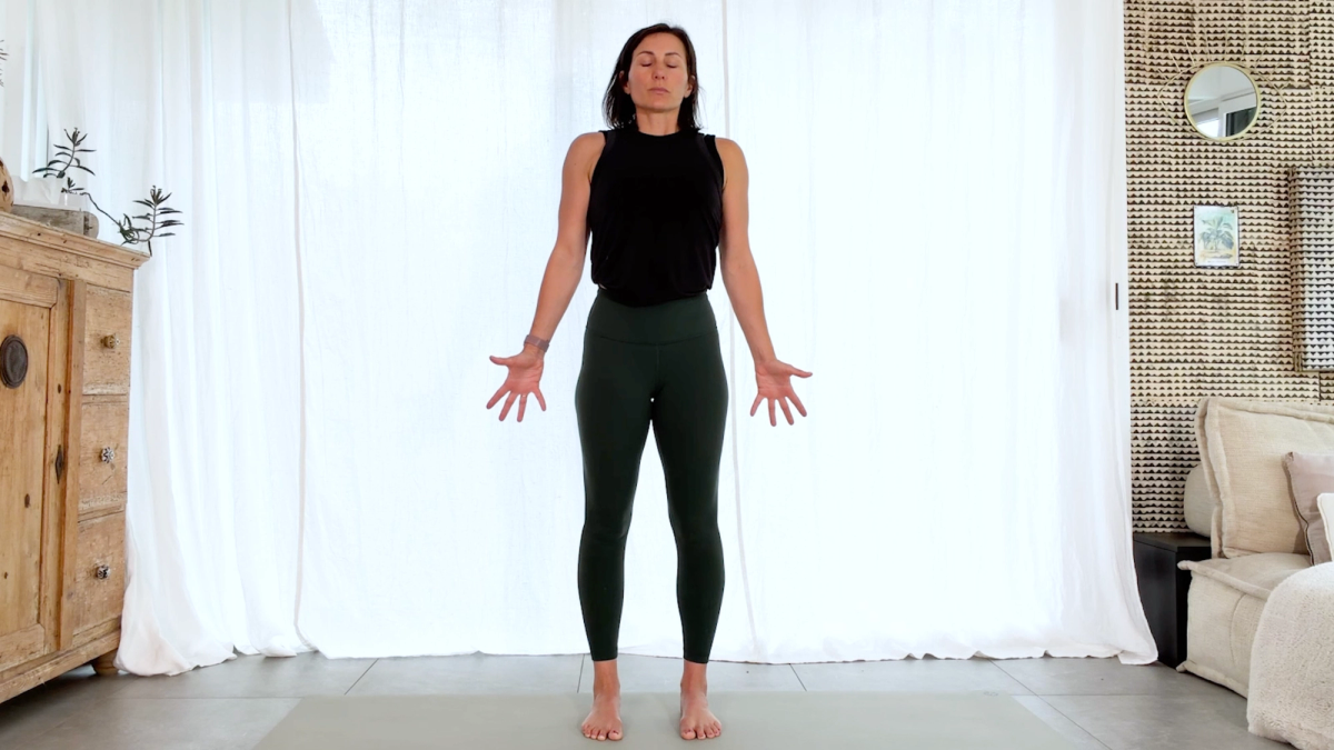 Posture de la montagne (« Tadasana »)