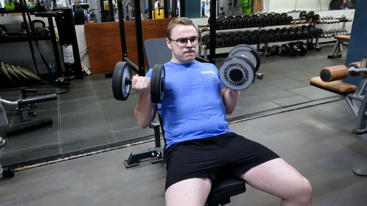 Renforcement biceps au banc