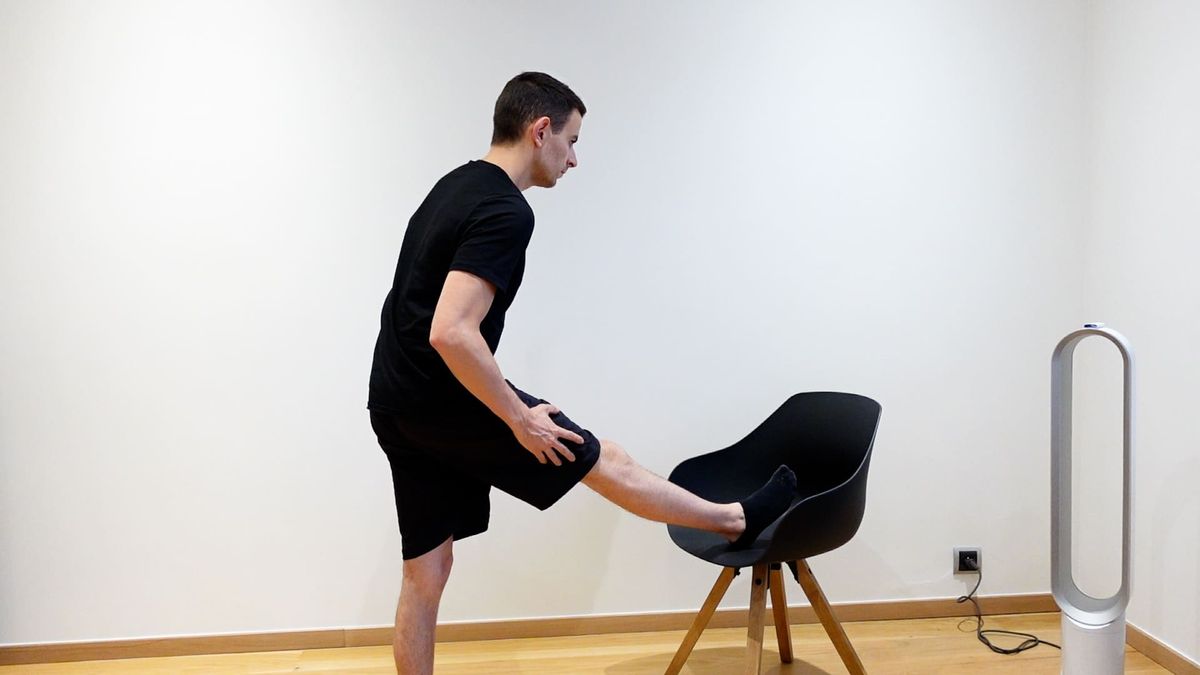 Standing Hamstring Stretch With Foot on Bench