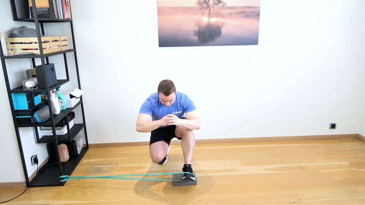 Squat unipodal avec stabilisation de la cheville