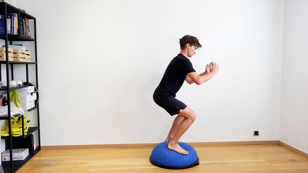 Saut & réception bipodale sur Bosu