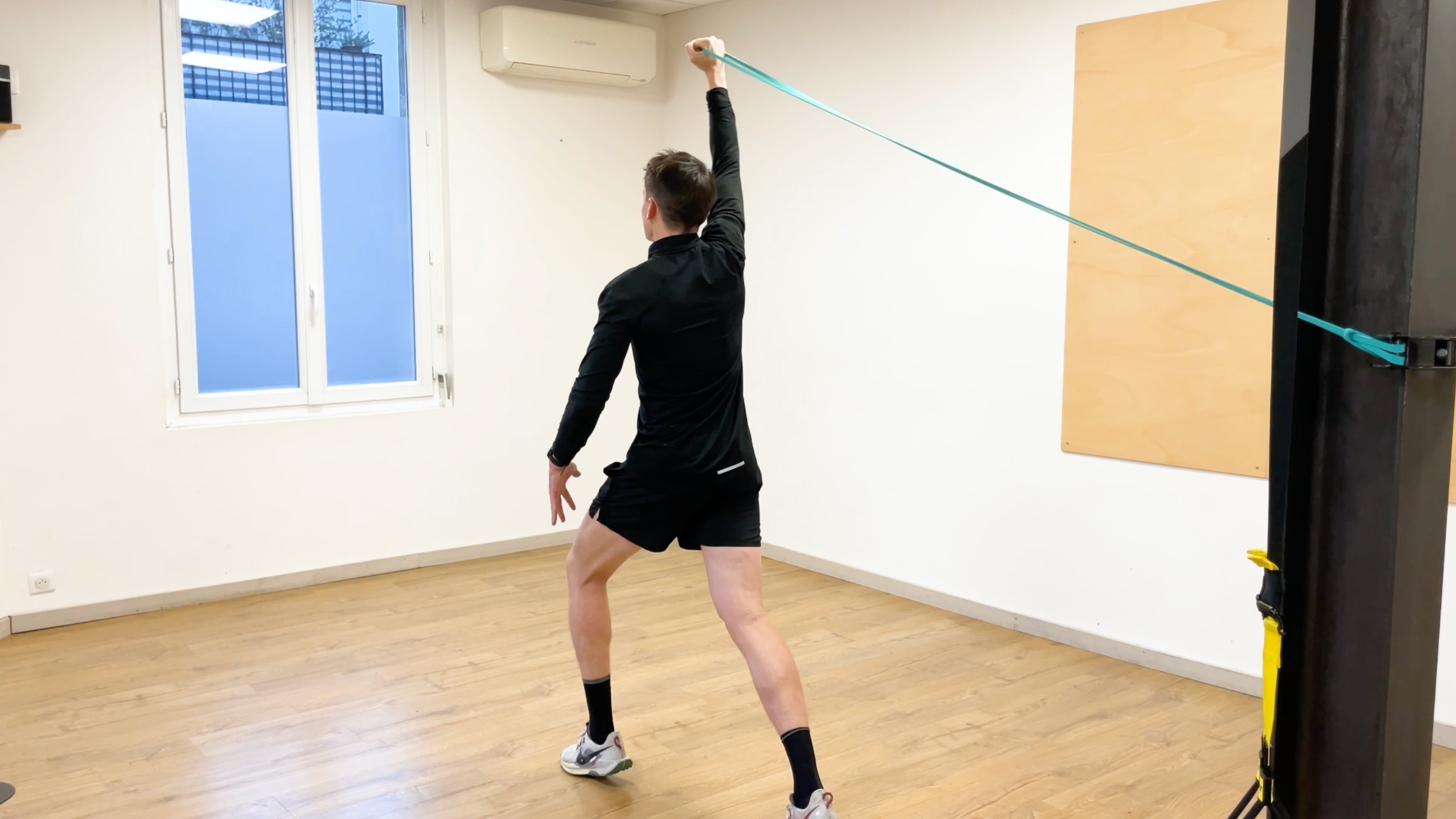 Plyometric Overhead Strengthening