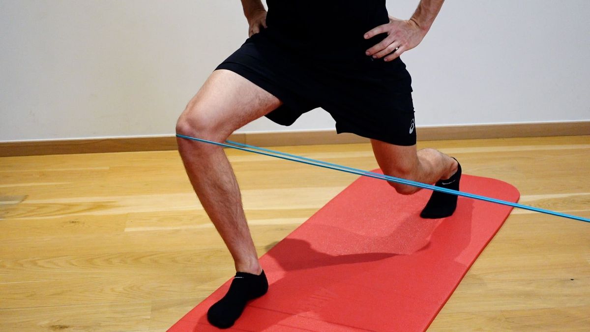 Travail du valgus du genou en position fente