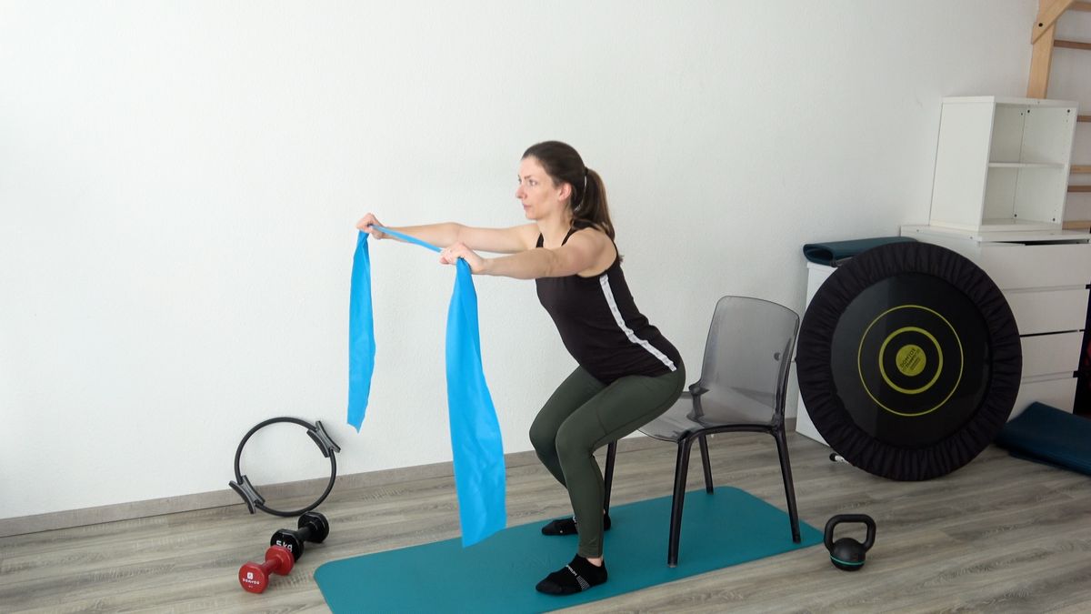Squat With Staggered Feet & Resistance Band