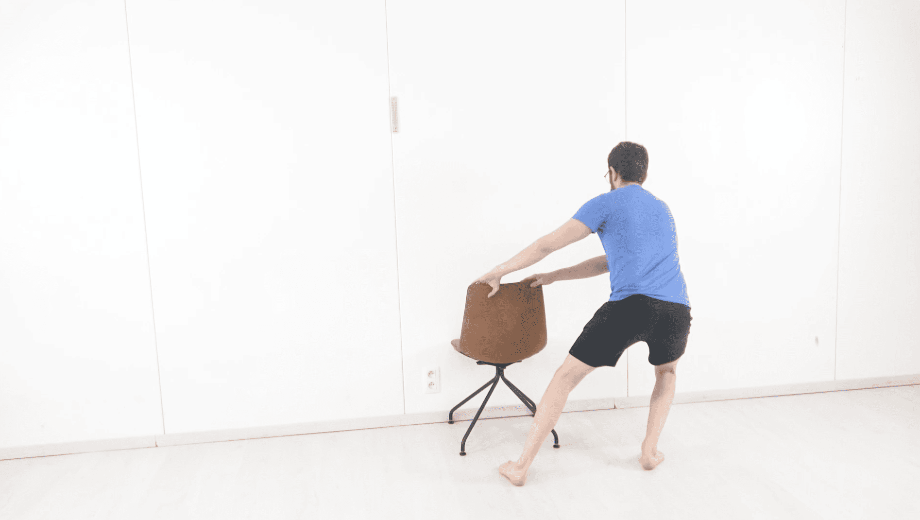 Side Lunge With Support