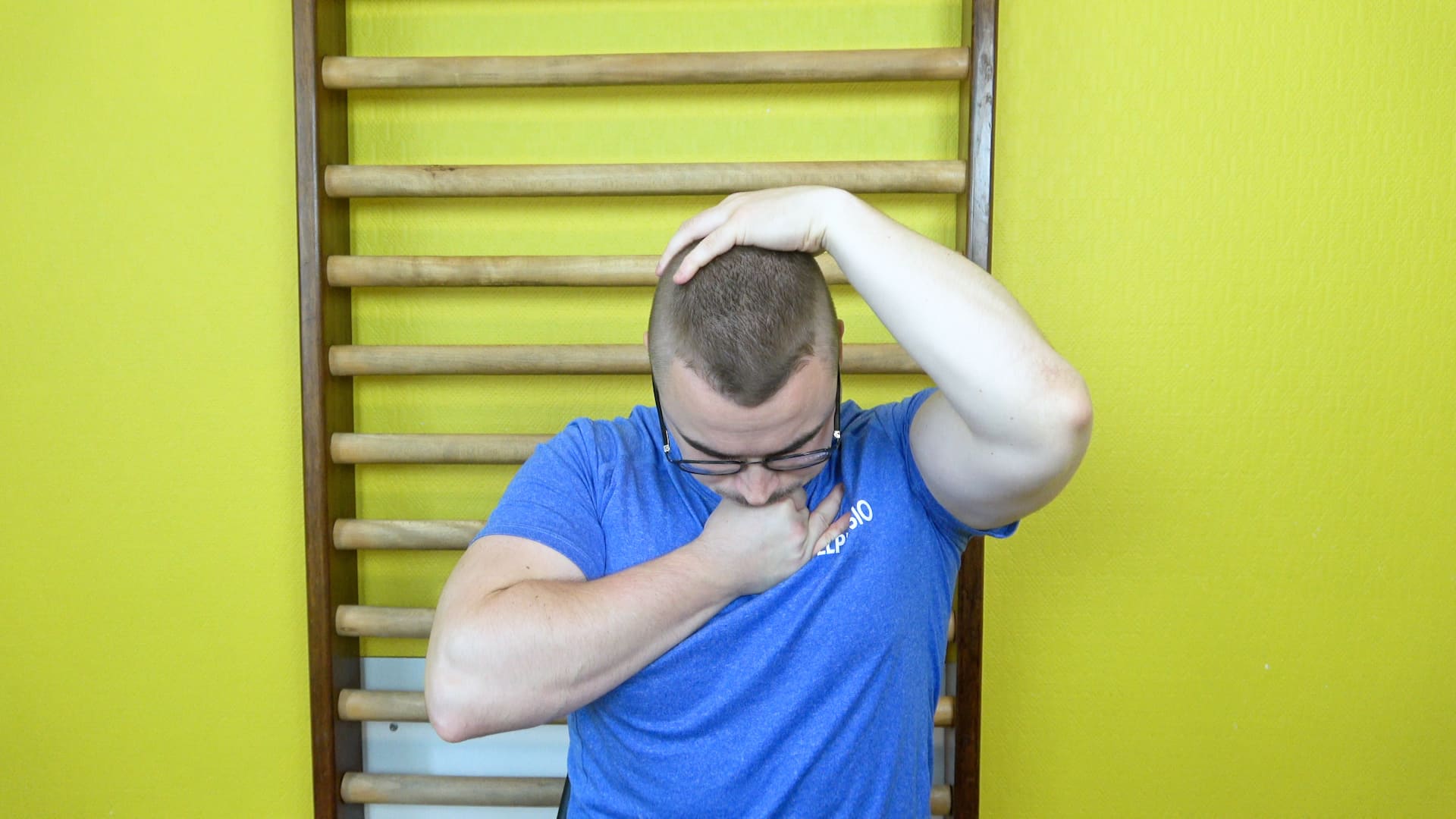 Flexion With Small Fist Traction & Overpressure, view 2