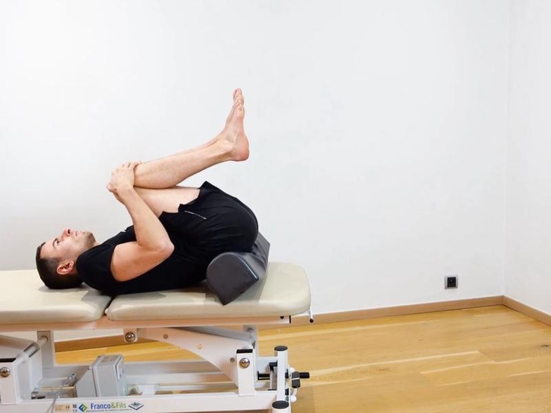 Iliopsoas Stretching With Cushion, view 1