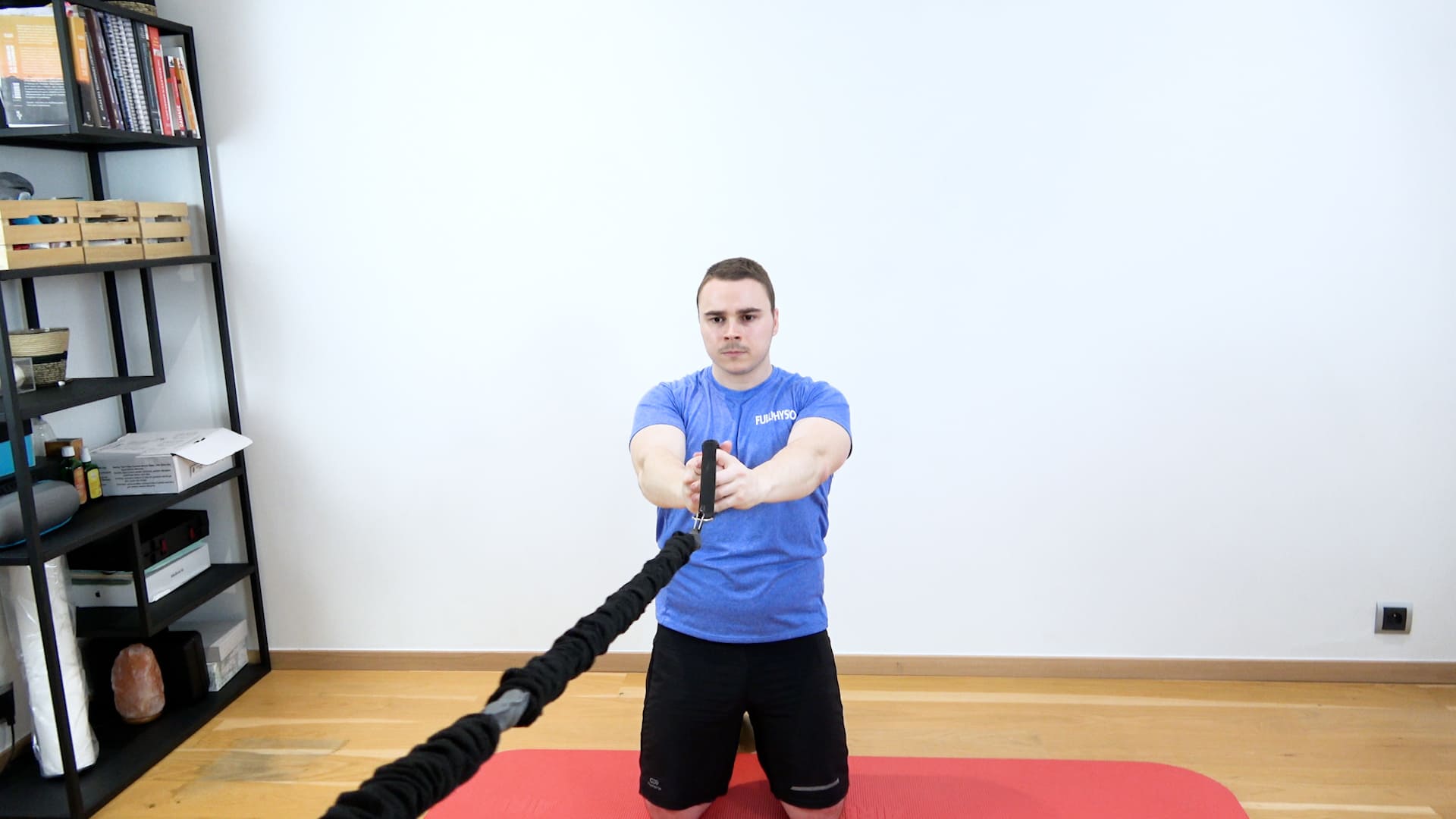Abdominal Plank With Resisted Shoulder Flexion, view 1