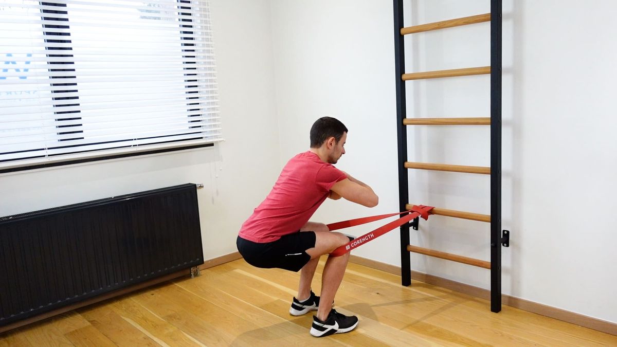 Spanish squat