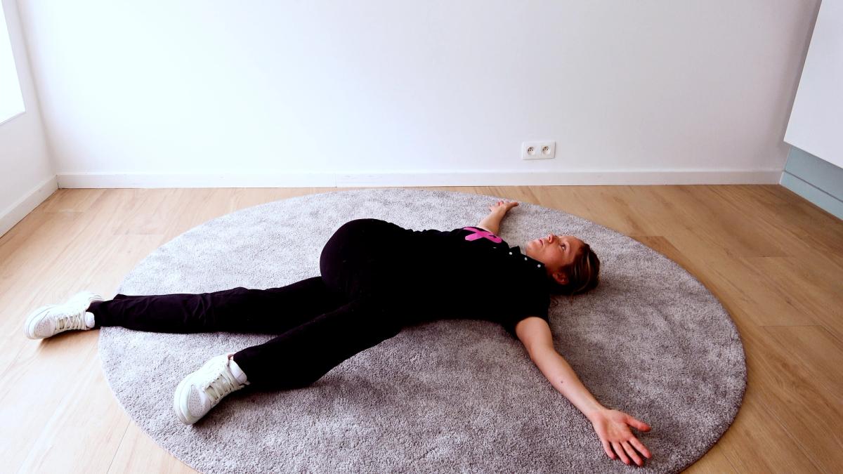 Single-Leg Supine Spinal Twist Pose