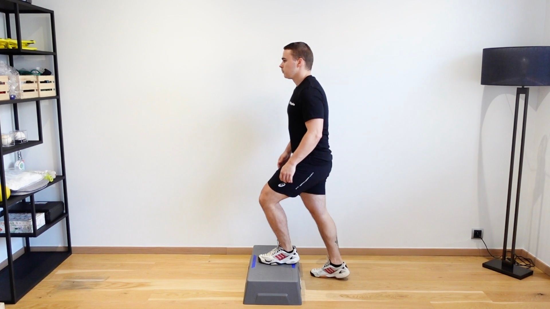 Step up avec montée de talon, vue 1