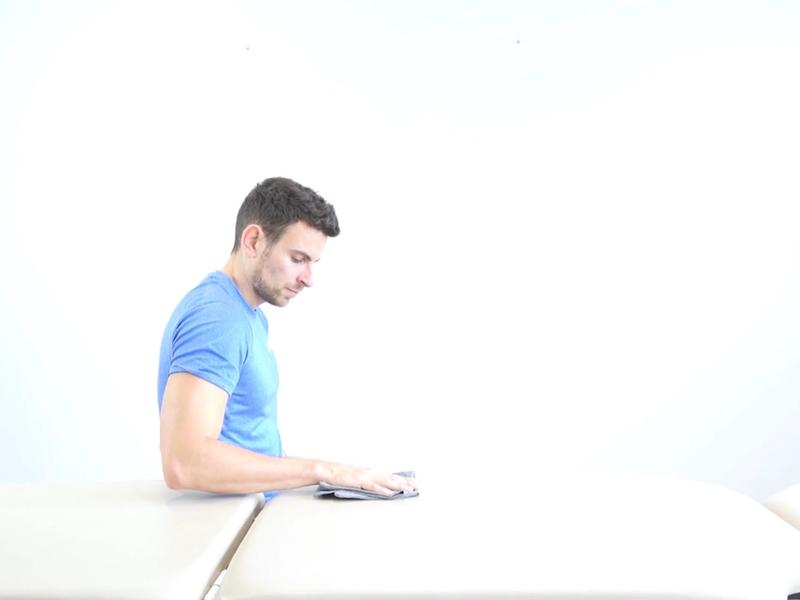 Flexion glissée de l'épaule, vue 1