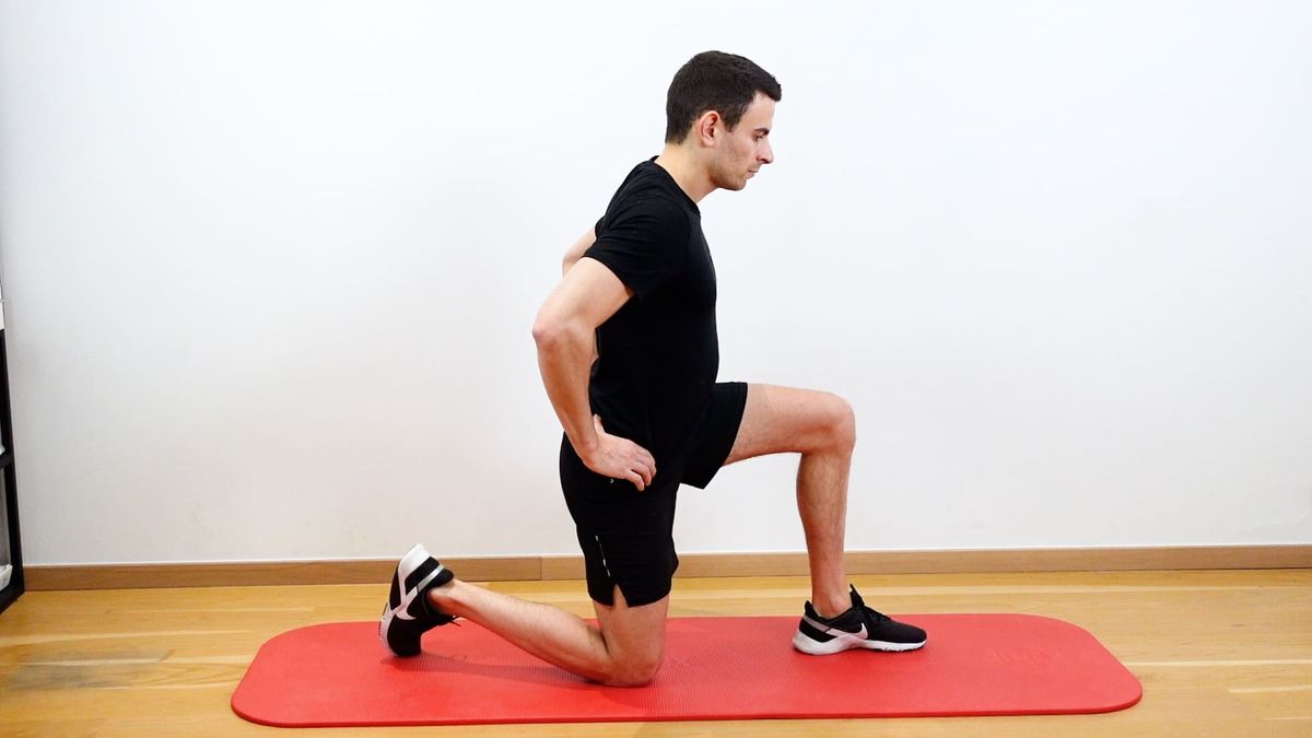 Anterior / Posterior Pelvic Tilt in Kneeling Position