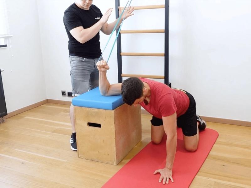 Stabilisation d'épaule en fin d'amplitude RE2, vue 2