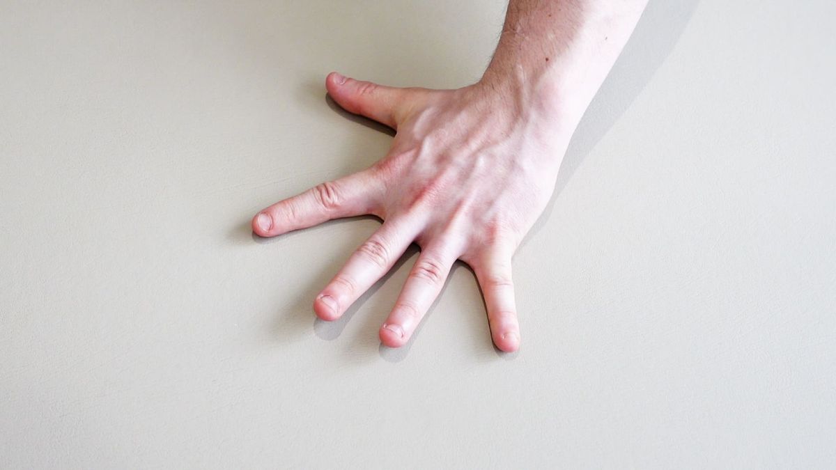 Finger Spreading