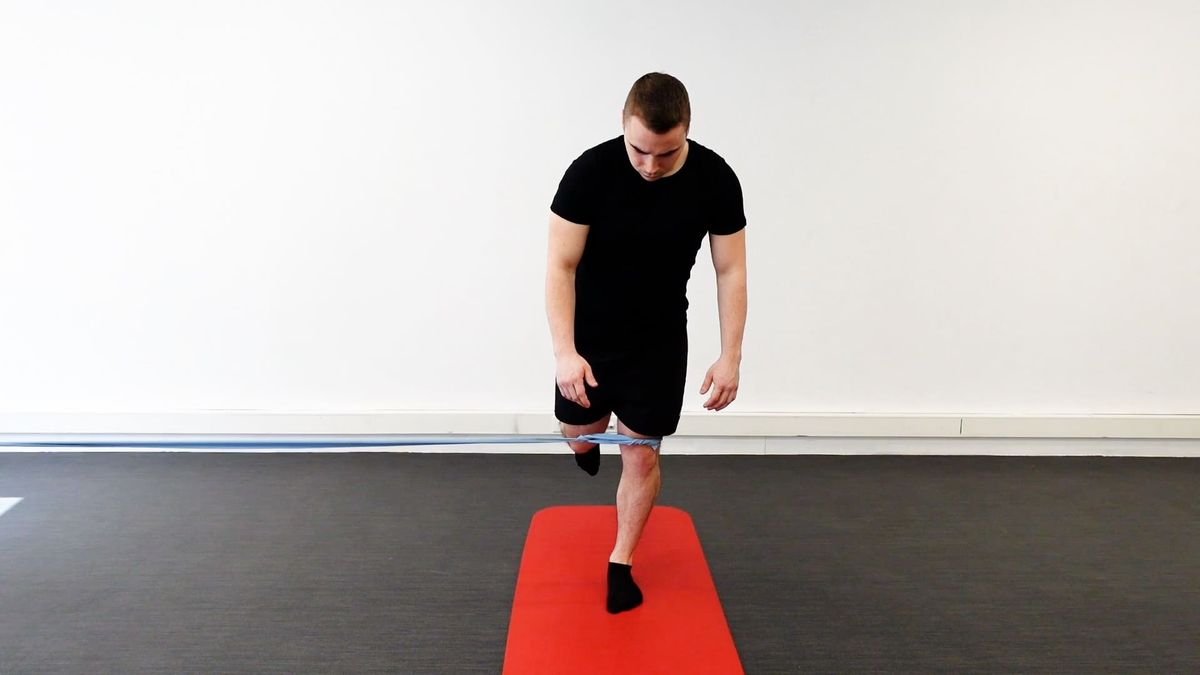 Single-Leg Squat With Knee Stabilization