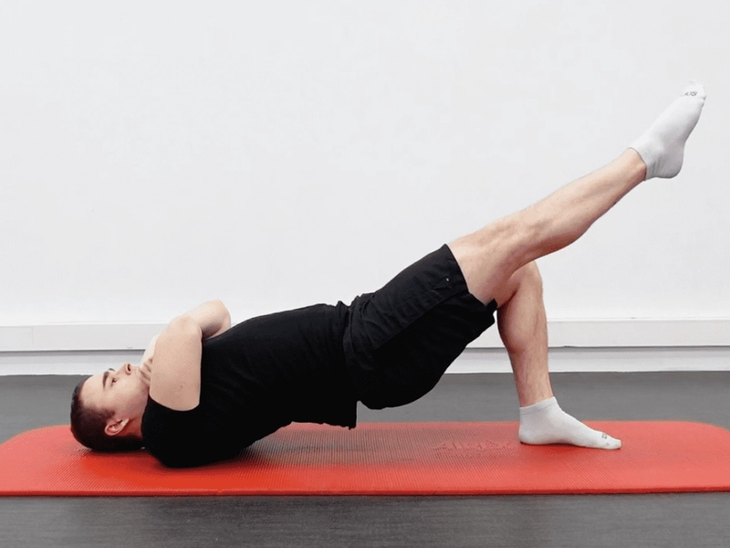 Dynamic Glute Bridge, view 1
