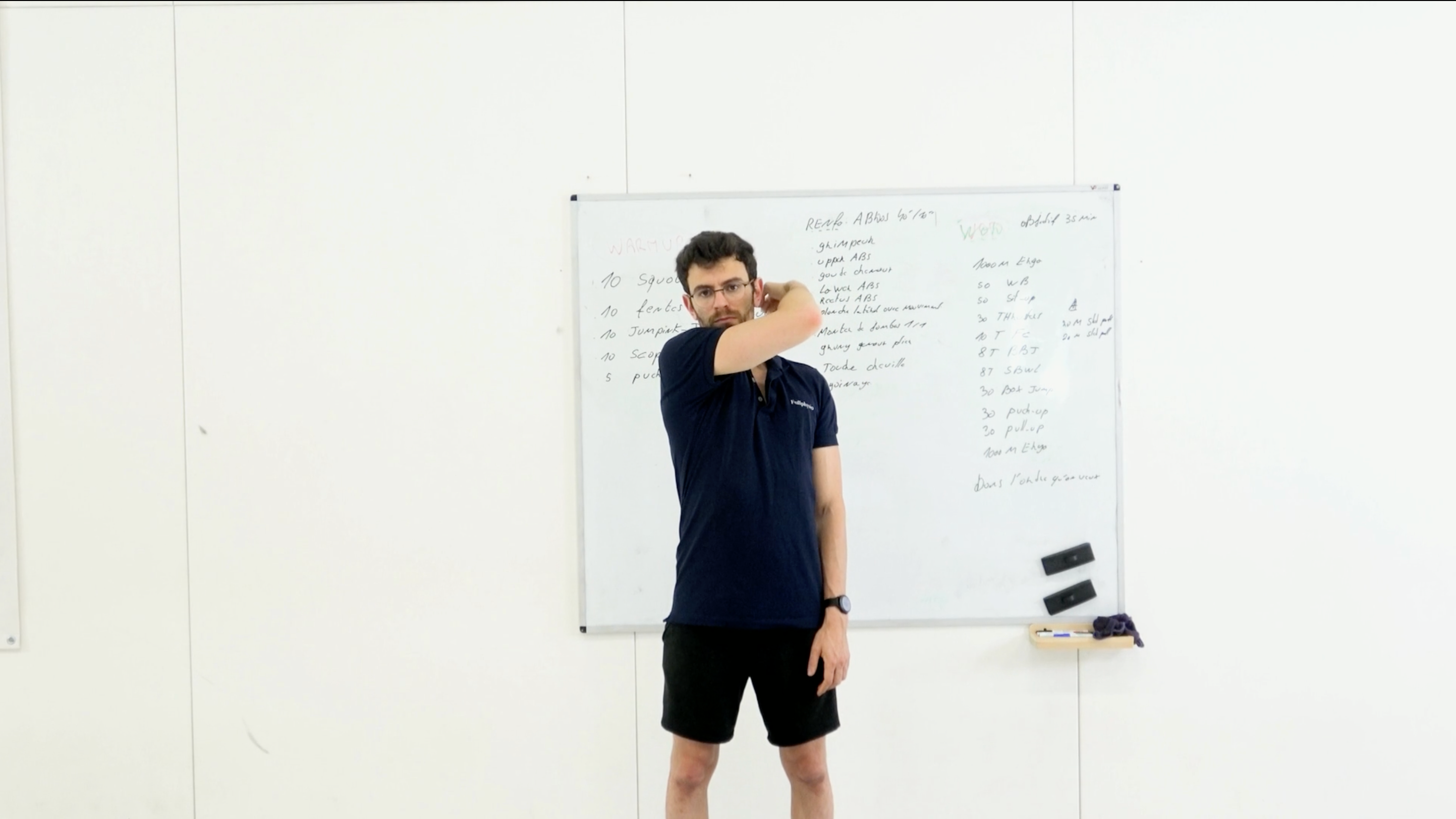 Forward Diagonal Arm Movement