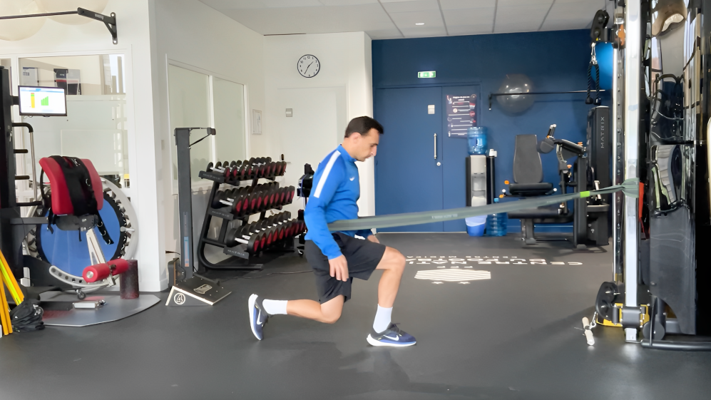 Braking in Lunge Position