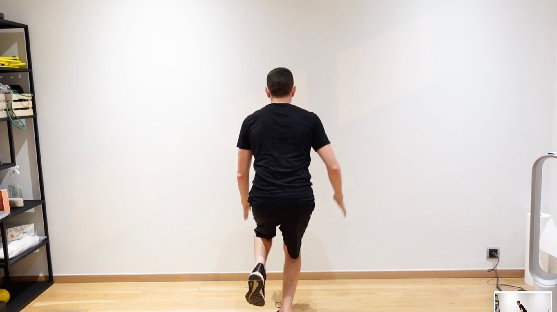 Single-Leg Jumps in Four Directions, view 2