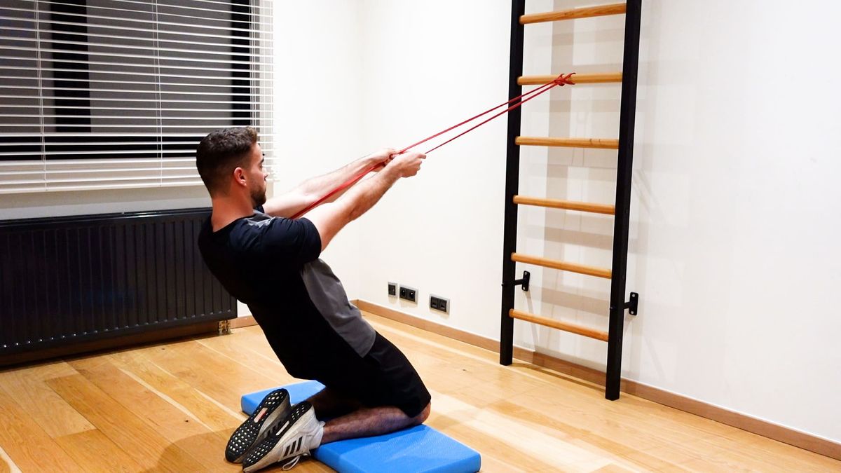 Eccentric Quadriceps Strengthening With Elastic Band