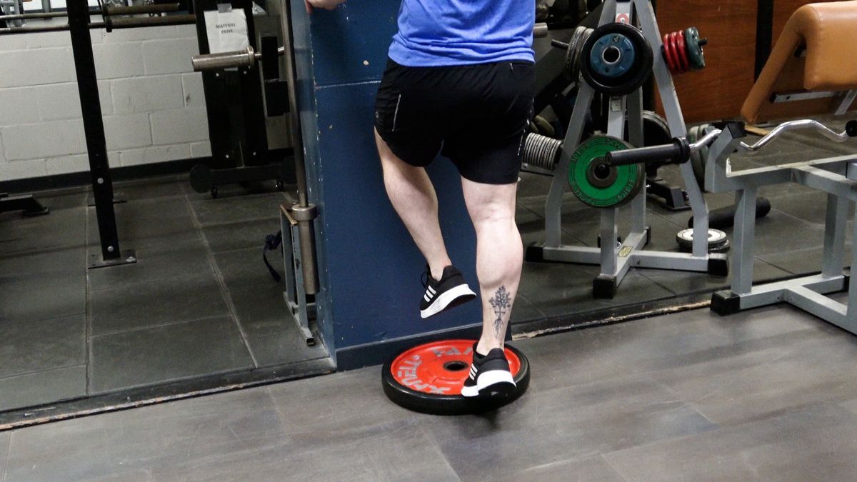 Montées sur pointe une jambe avec flexion dorsale