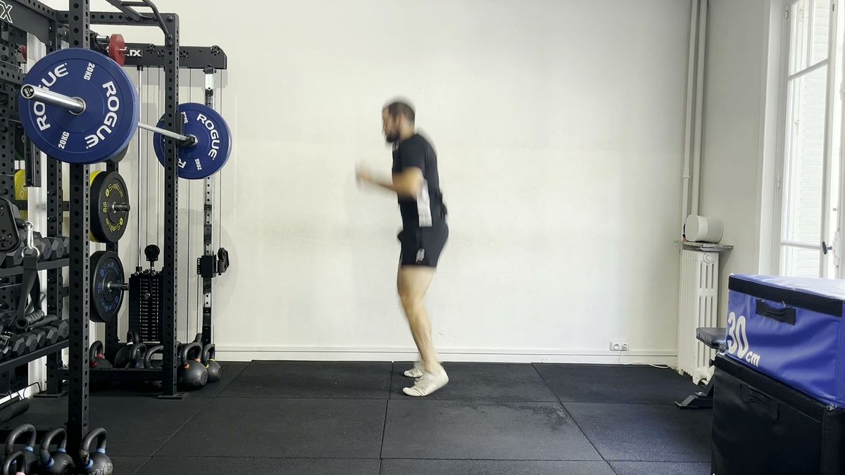Squat Jump With Absorption