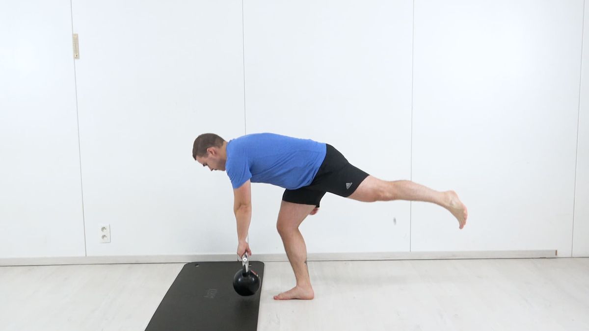 Dynamic RDL With Kettlebell