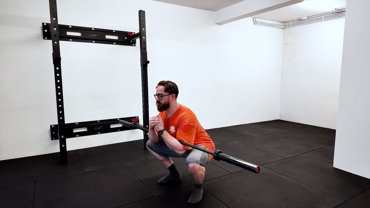 Tempo Zercher squat