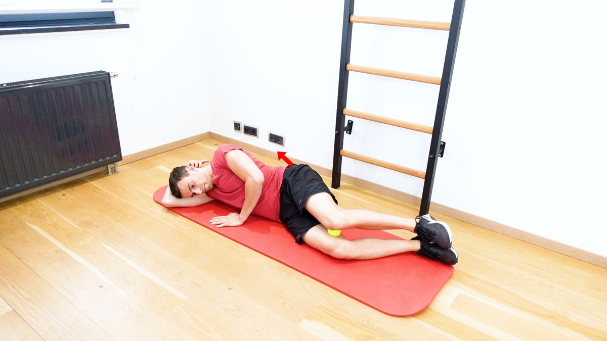Pelvic Tilt in Side Lying Position