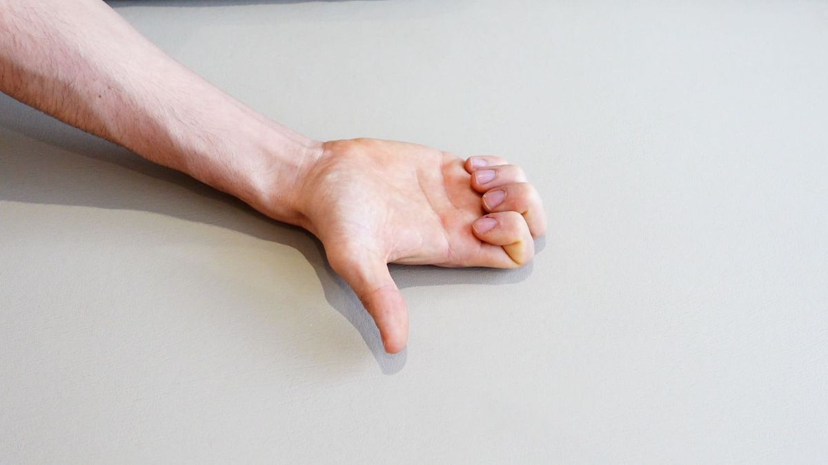 Finger Rolling / Unrolling Mobilization
